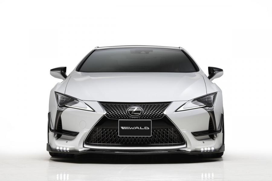  Lexus LC500 by Wald 2017 года  (фото 9 из 16)